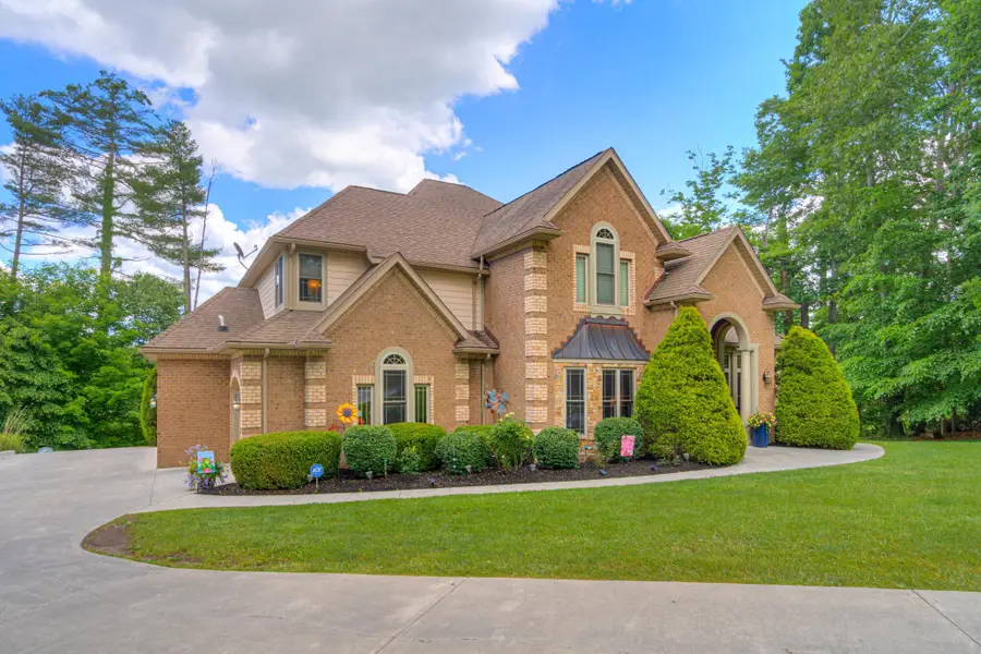 501 Old White Dr, Lewisburg, WV 24901 - Image #3