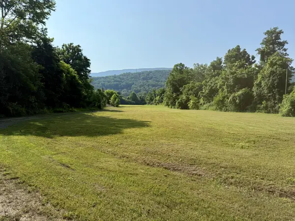 Hwy 460 Virginia Avenue, Narrows, VA 24124