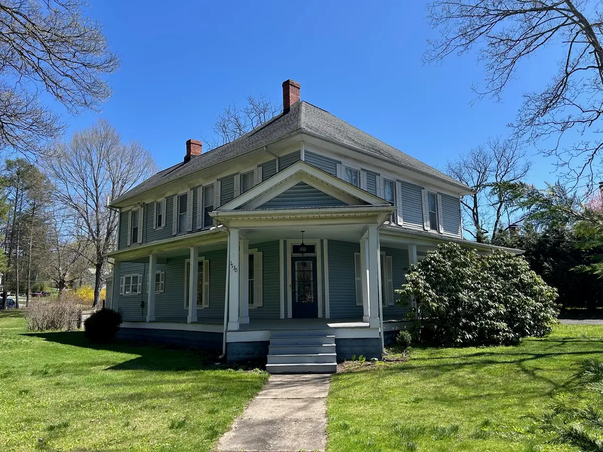 1130 N Jefferson St, Lewisburg, WV 24901 - #1