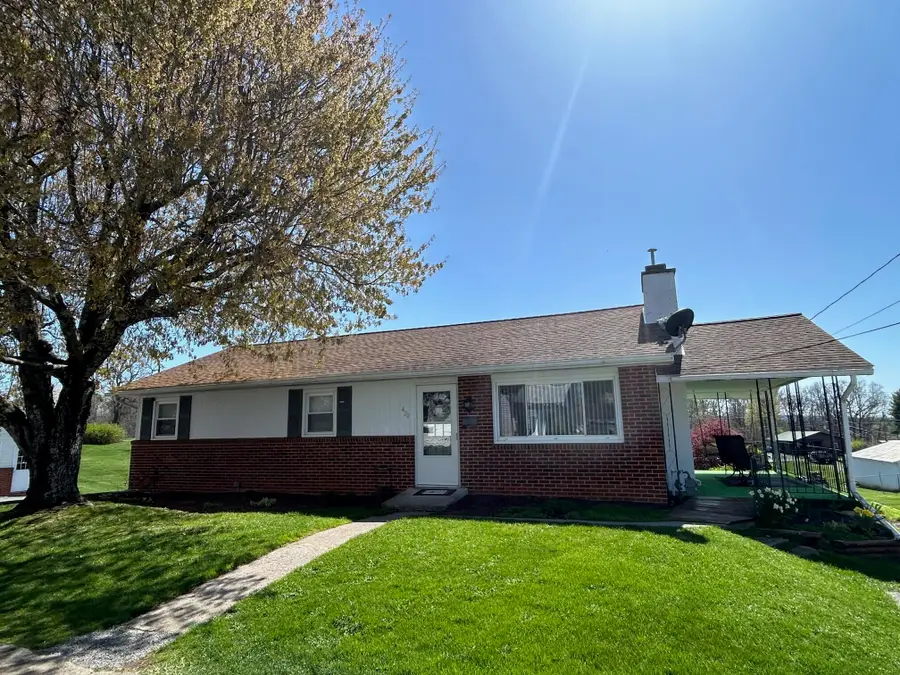 470 Baker St, Lewisburg, WV 24901 - #2