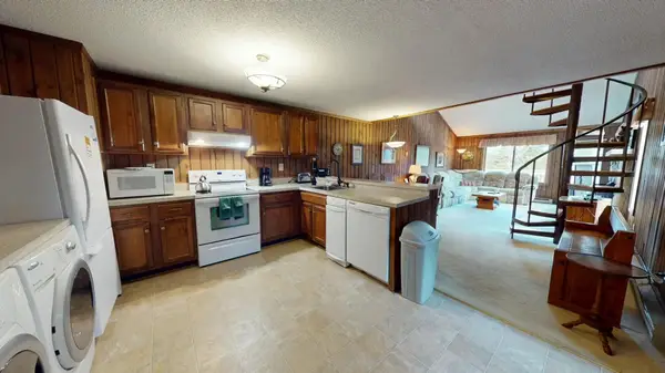 4 200 Wabasso Drive, Snowshoe, WV 26209