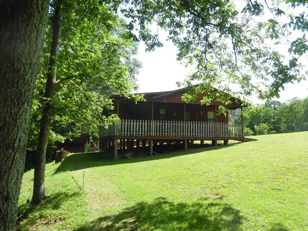 77 Prosperity Lane, Hillsboro, WV 24946