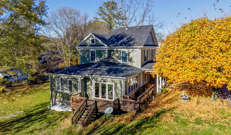 450 S Lafayette St, Lewisburg, WV 24901 - #2