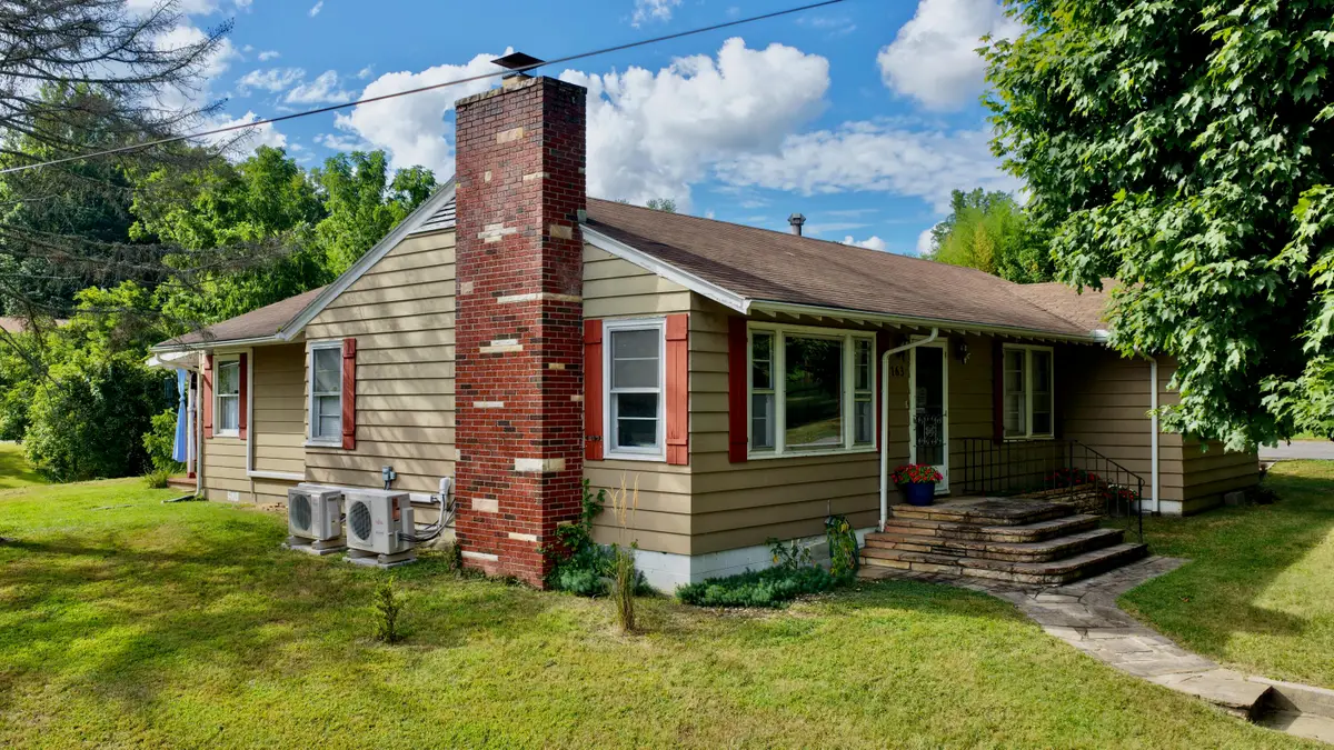 163 N Washington St, Alderson, WV 24910 - Image #1