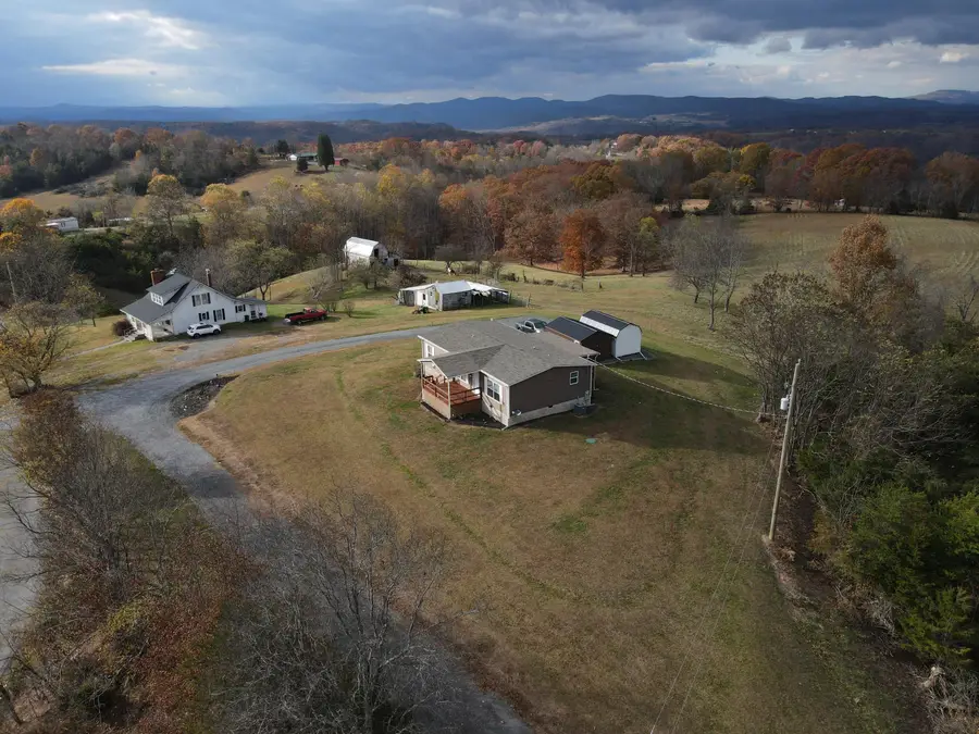 5076 Pine Grove Rd, Ballard, WV 24918 - Image #3