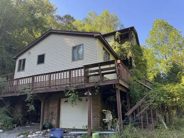 34 Toolmaker Rd, Charleston, WV 25314