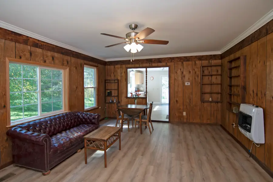8552 Sweet Springs Valley Rd, Gap Mills, WV 24941 - Image #3