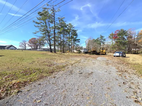 3839 Hinton Rd, Athens, WV 24712