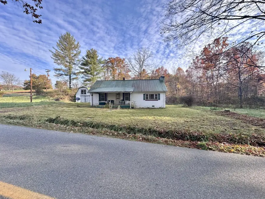 1250 Bozoo Rd, Peterstown, WV 24963 - Image #2