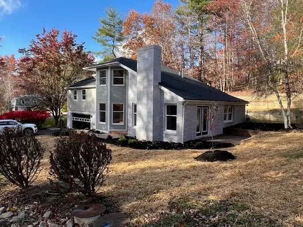 205 Mackle #Point, Lewisburg, WV 24901