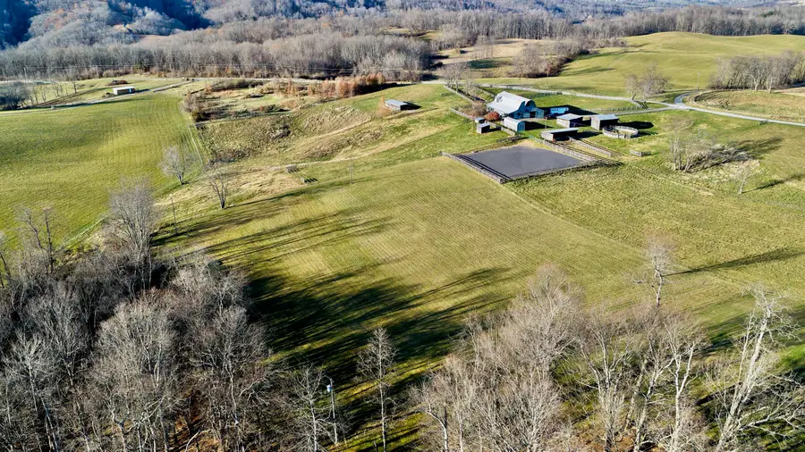 192 Cherry Hill Ln, Lewisburg, WV 24901 - Image #3