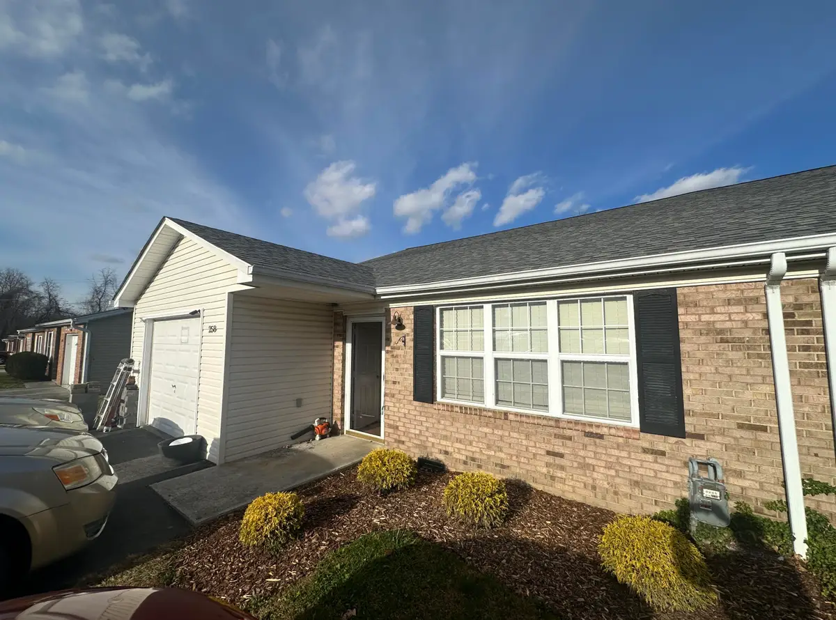 258 Village Dr, Lewisburg, WV 24901 - Image #1