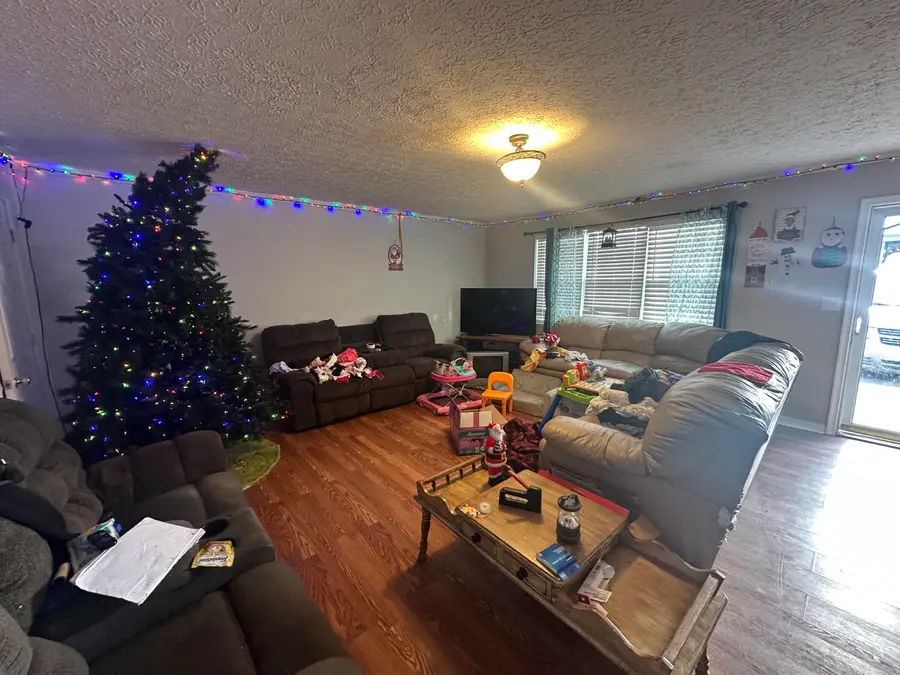 258 Village Dr, Lewisburg, WV 24901 - Image #3