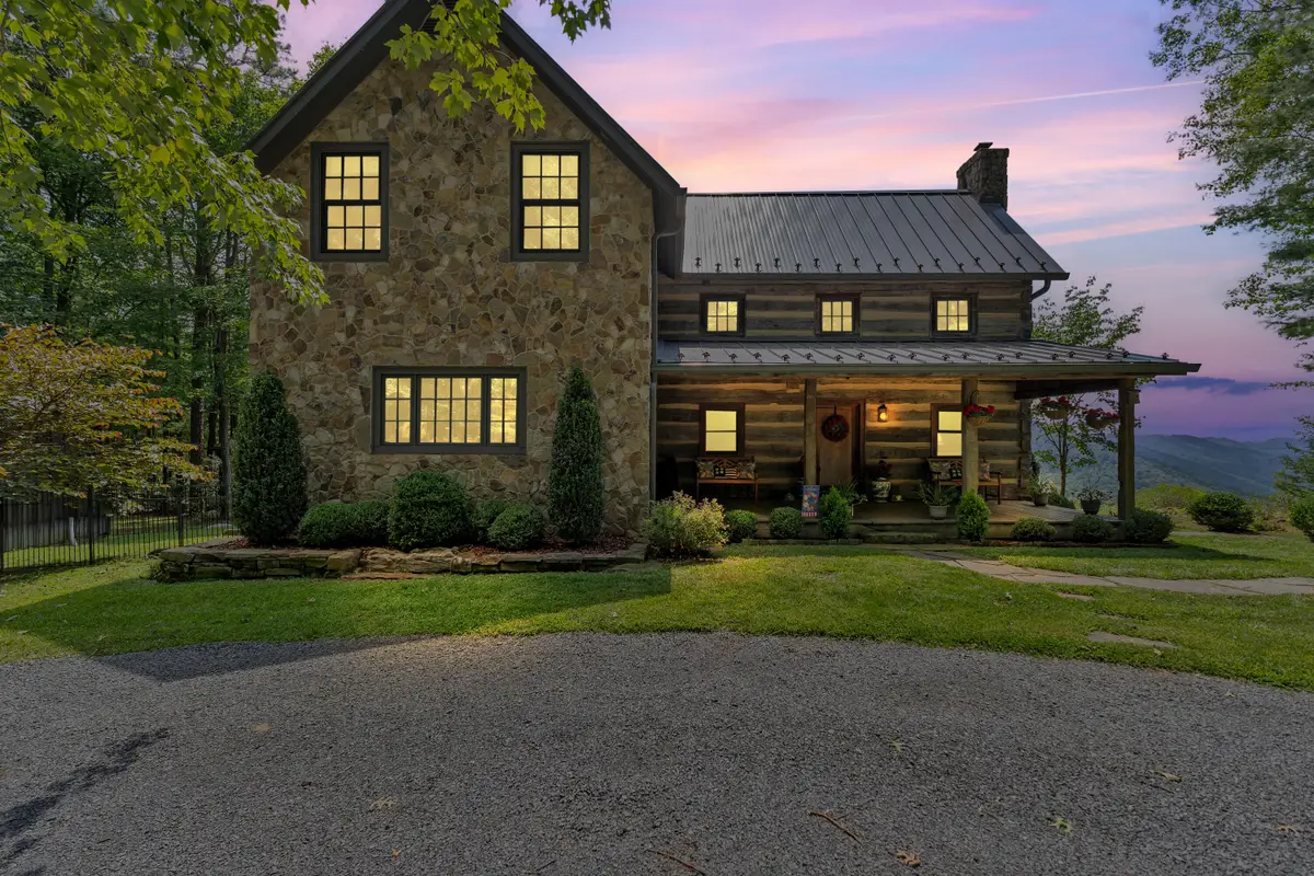471 Asbury Trce, Lewisburg, WV 24901 - #1