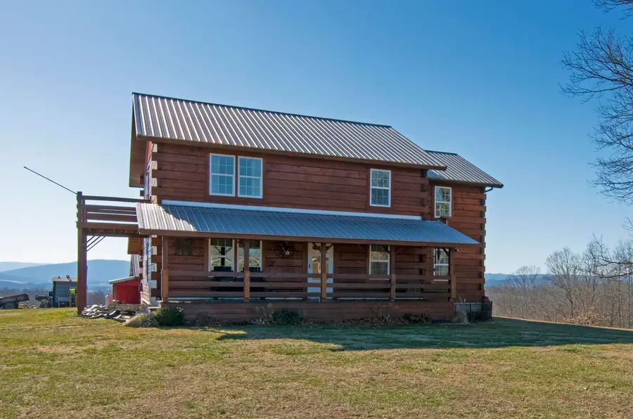 626 Miller Farm Rd, Peterstown, WV 24963 - Image #2
