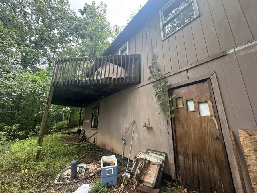 695 View Dr, Elkview, WV 25071 - #3
