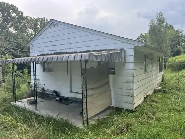 4116 Mccomas Rd, Barboursville, WV 25504