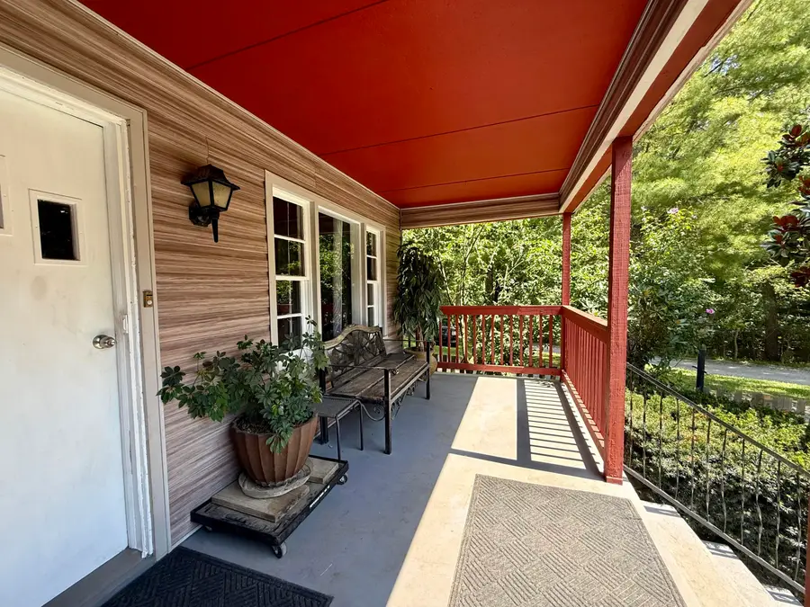 1521 Green Valley Rd, Eggleston, VA 24086 - #3