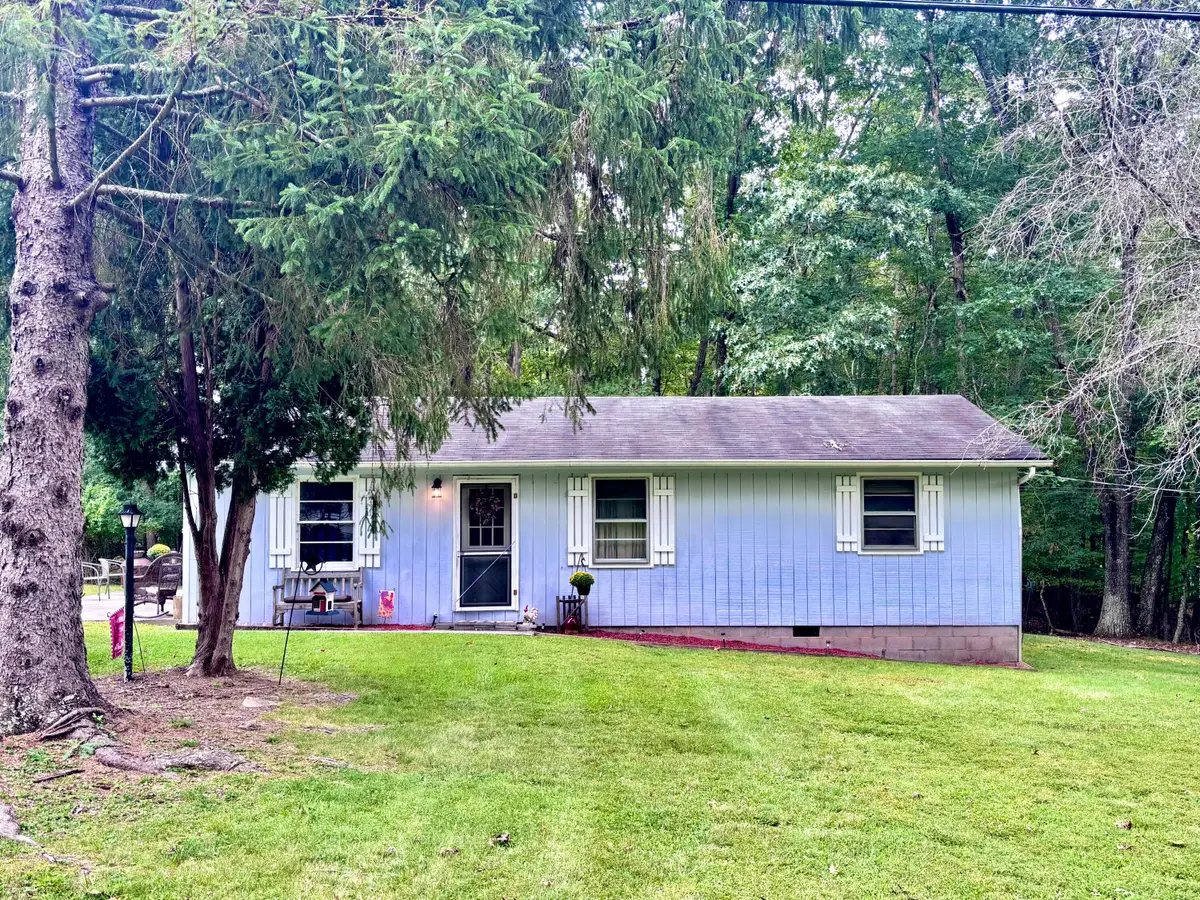 435 Anderson Estates Rd, Lewisburg, WV 24901 - #1