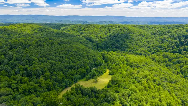 2673 Raines Rd, Wolfcreek, WV 24983