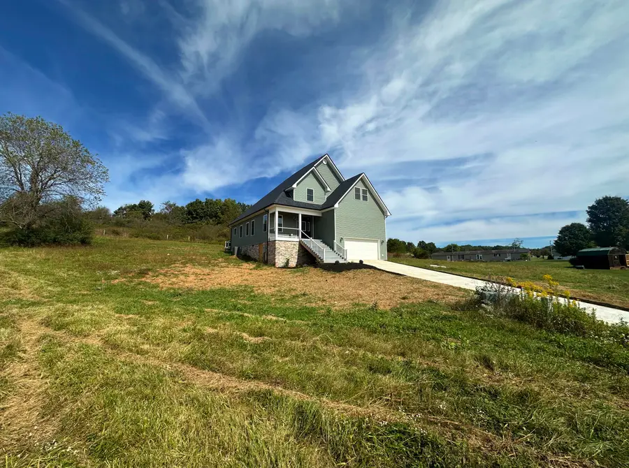 435 Willow Bend Ln, Maxwelton, WV 24957 - #2