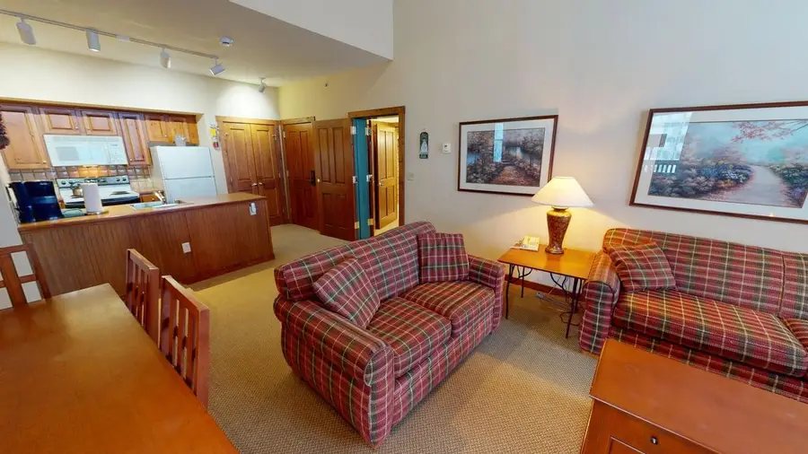 423/425 Highland House, Snowshoe, WV 26209 - Image #2