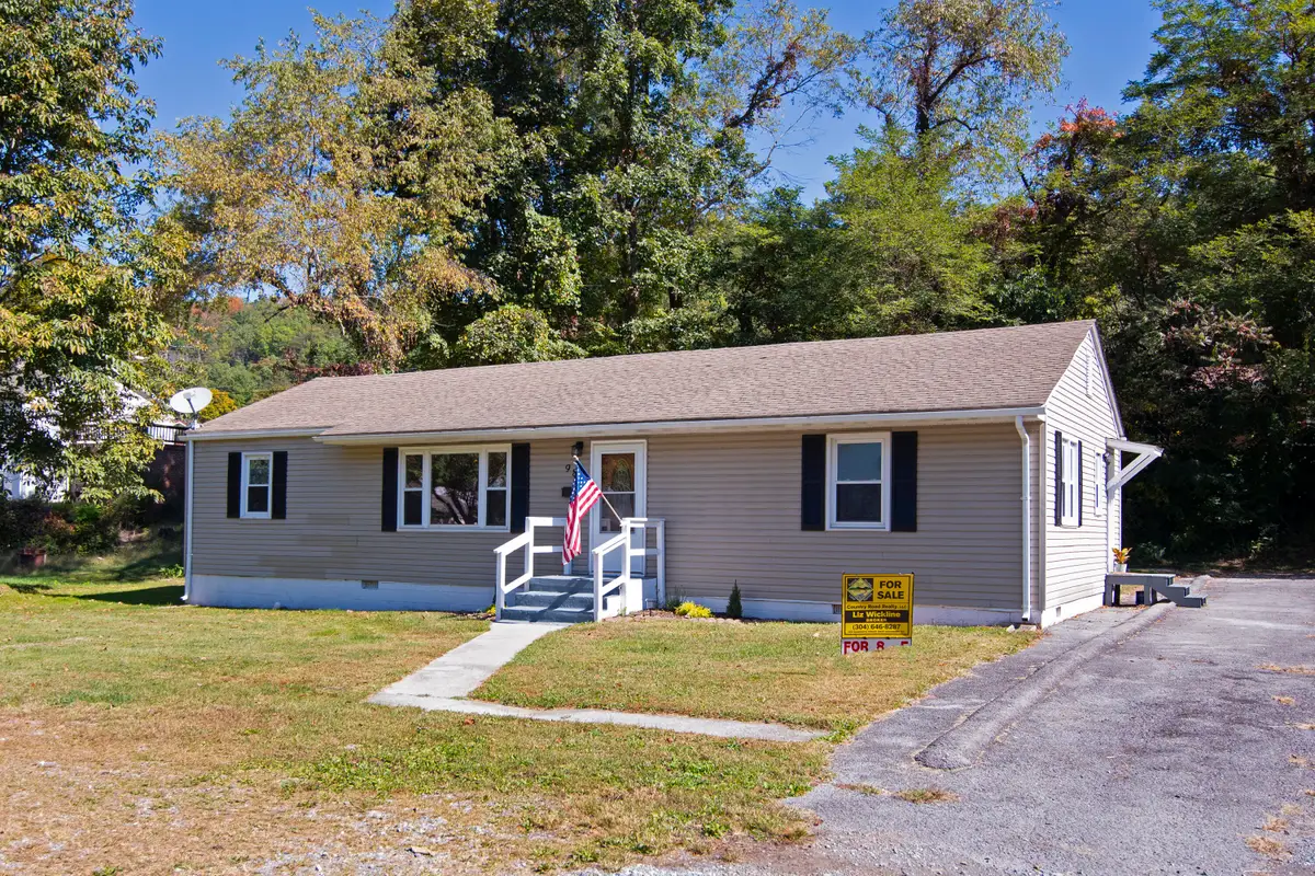 984 Tuckahoe Rd, White Sulphur Springs, WV 24986 - #1