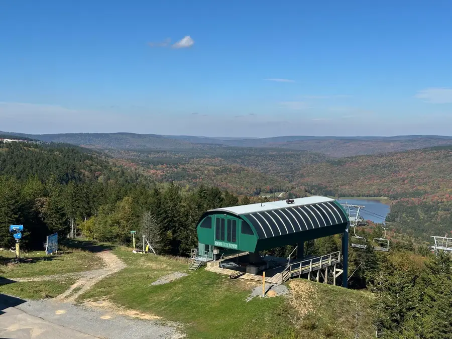 Soaring Eagle Lodge, Snowshoe, WV 26209 - #2
