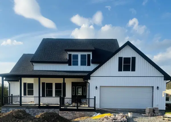 295 Raven View Lane, Lewisburg, WV 24901