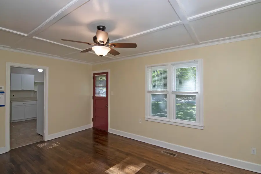 434 Frazier St, Lewisburg, WV 24901 - #2