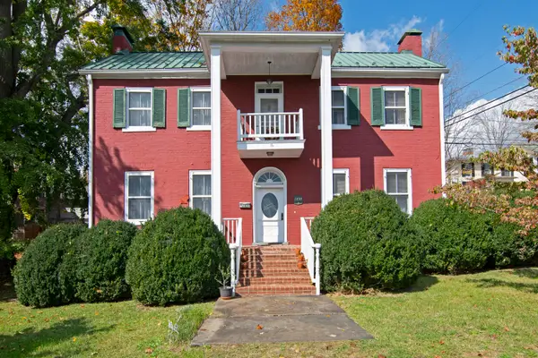 162 Randolph St, W, Lewisburg, WV 24901