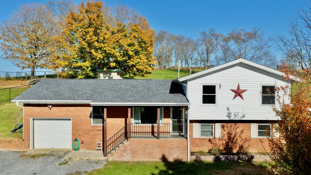 6 Walnut Ln, Union, WV 24983 - #1