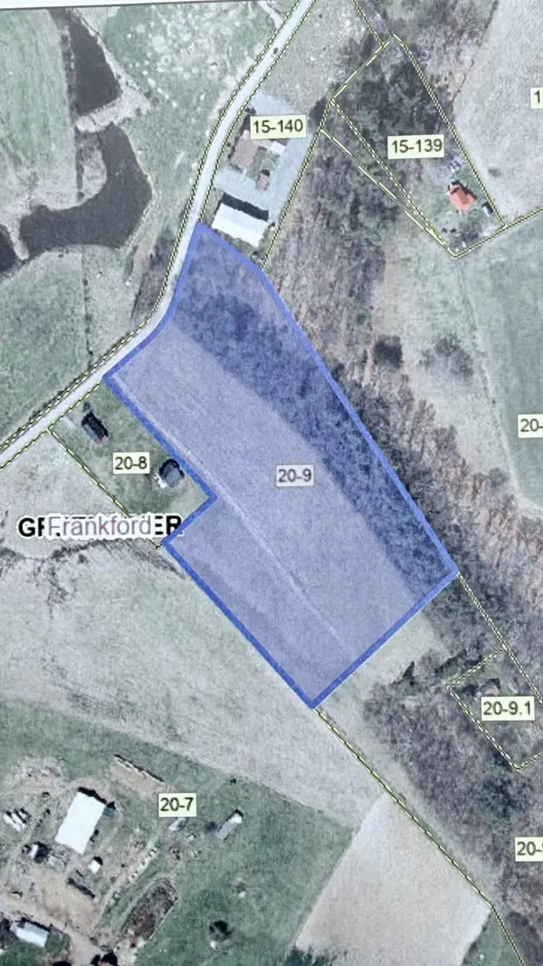 Vago Rd, Anthony, WV 24938