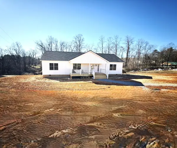 1490 Stonehouse Rd, Caldwell, WV 24925