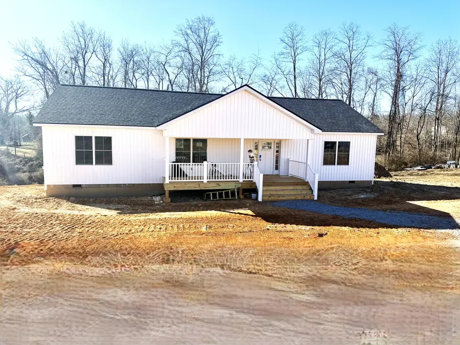 1490 Stonehouse Rd, Caldwell, WV 24925 - #2