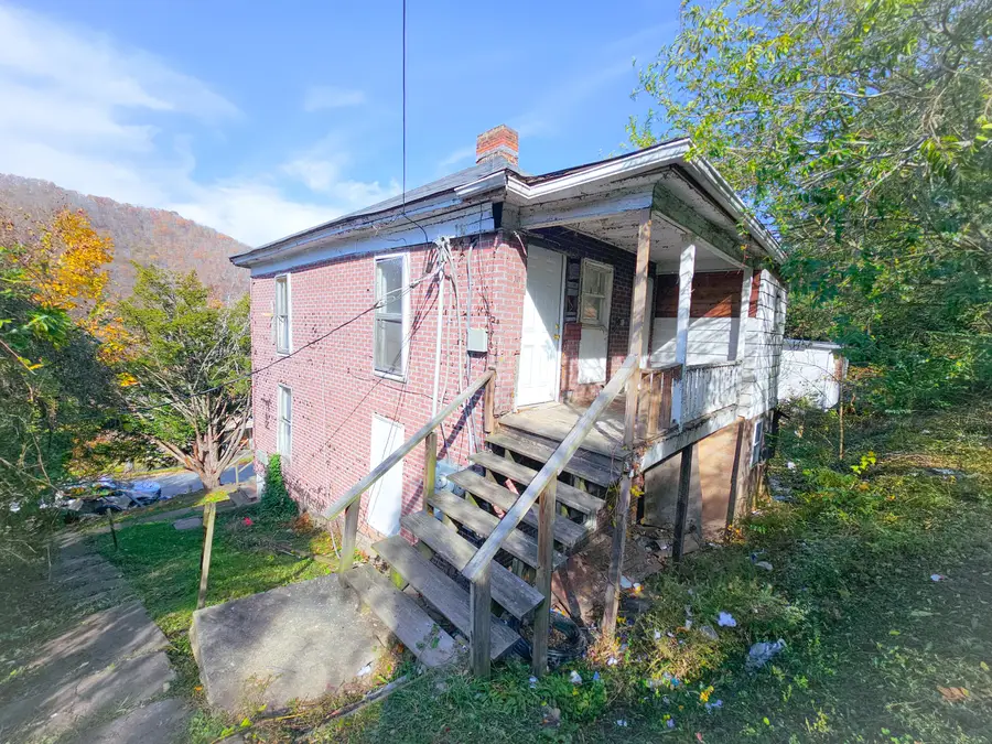 1100 Temple, Hinton, WV 25951 - #2