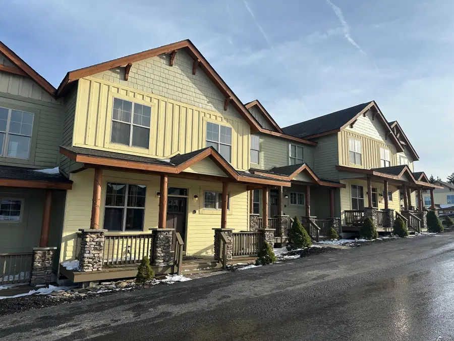 32 Black Bear Cir, Snowshoe, WV 26209 - Image #2