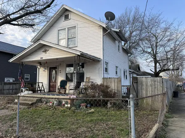 1015 E St, South Charleston, WV 25303