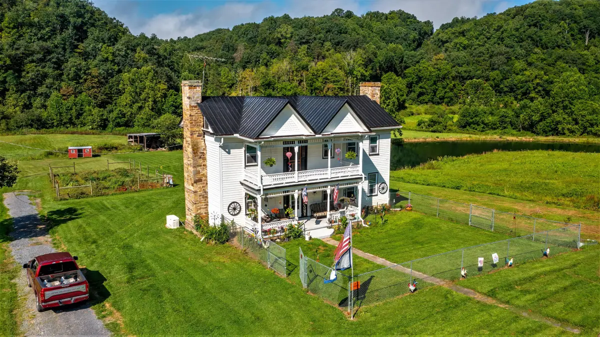 8079 Wayside Creamery Rd, Alderson, WV 24910 - Image #1