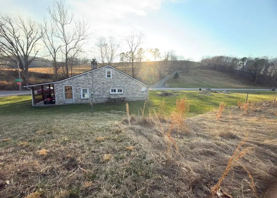 1348 Bozoo Rd, Peterstown, WV 24963 - #3