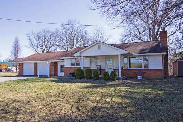 N 16000 Seneca Trail N, Maxwelton, WV 24957