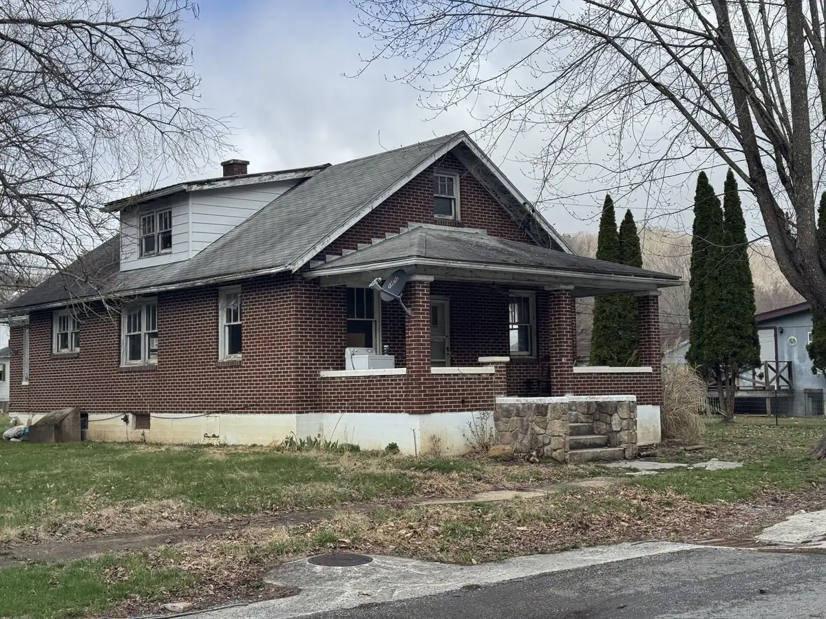1114 Third Ave, Marlinton, WV 24954 - #1