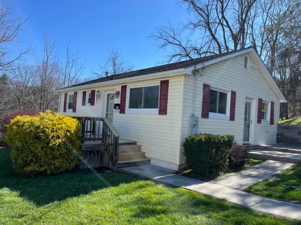 133 Lafayette St, Lewisburg, WV 24901