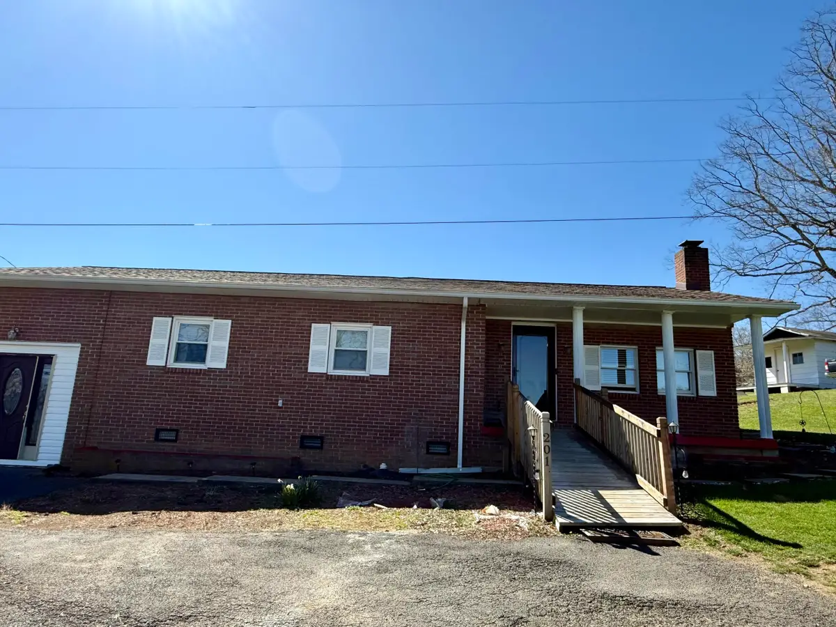 201 Abbott Way, Princeton, WV 24739 - #1