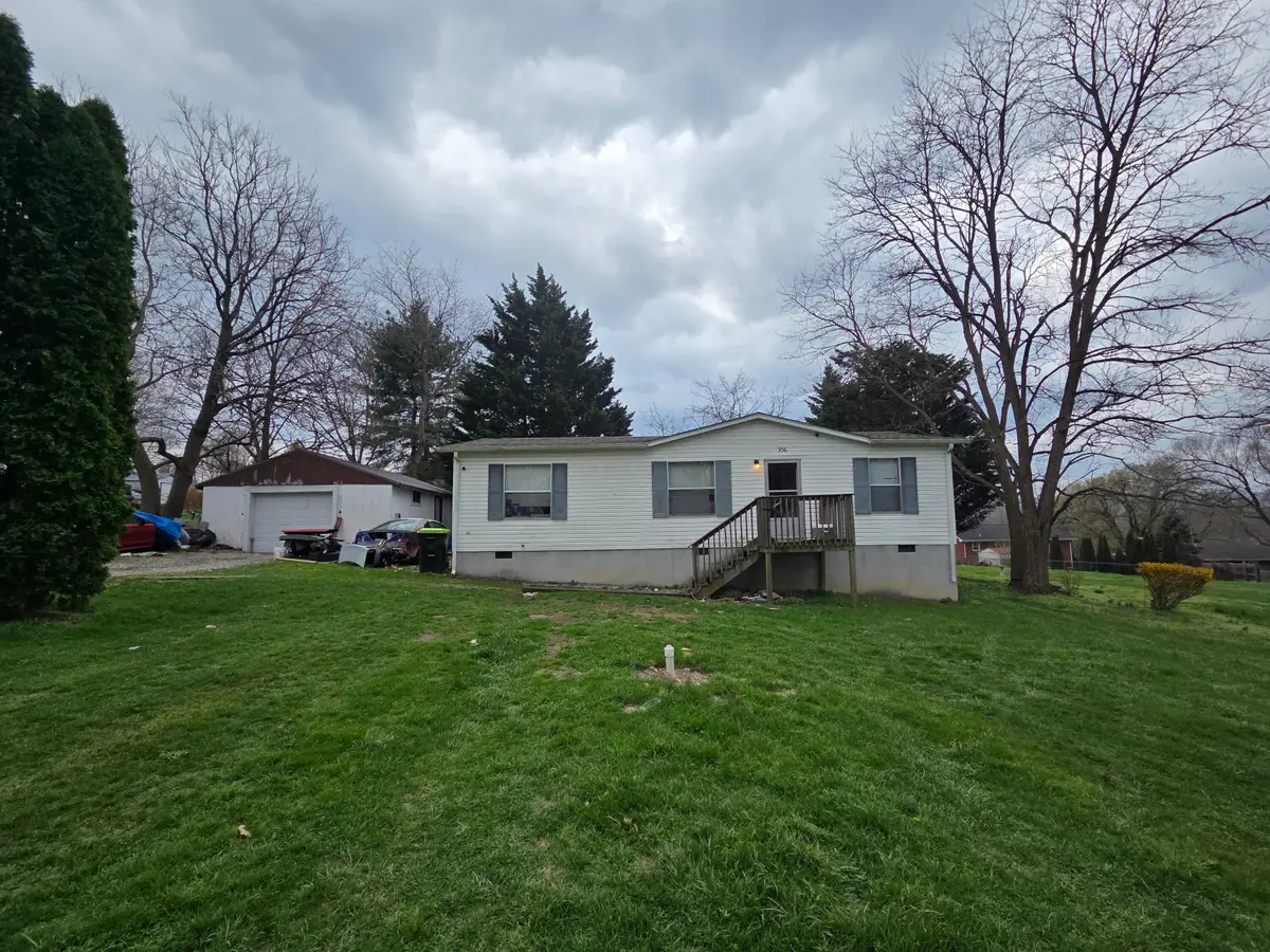 956 Ward Ln, Pulaski, VA 24301 - #1