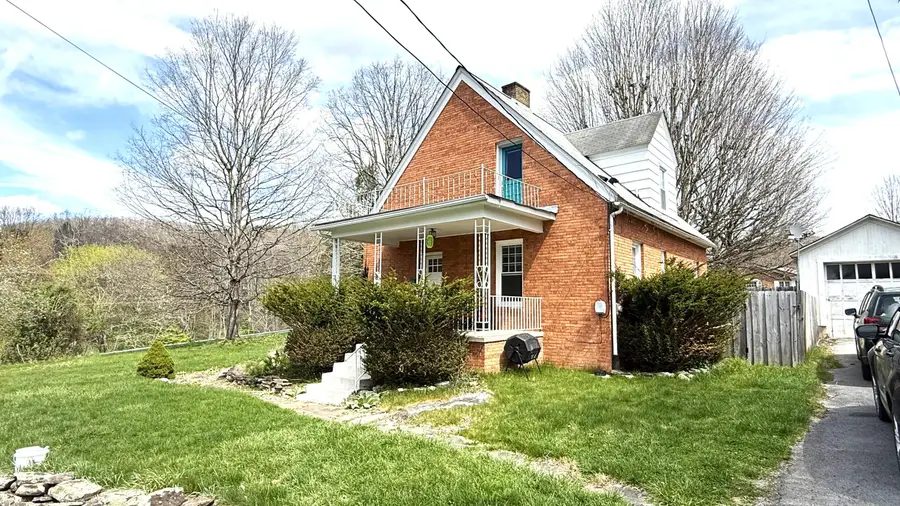 826 Huntersville Rd, Marlinton, WV 24954 - #2