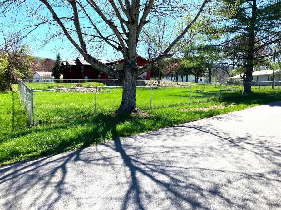 826 Huntersville Rd, Marlinton, WV 24954 - #3