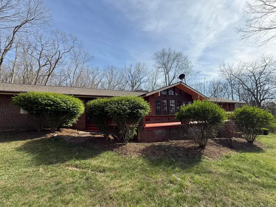 174 Upper Meadow Ln, Lewisburg, WV 24901 - #3