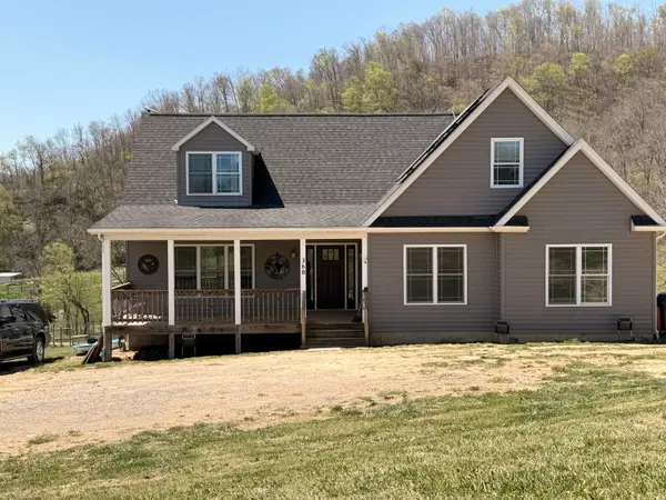 360 Rainbow Ln, Asbury, WV 24916