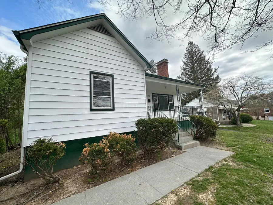 292 Rowan Rd, White Sulphur Springs, WV 24986 - #3